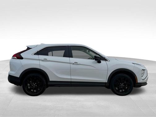 2024 Mitsubishi Eclipse Cross LE