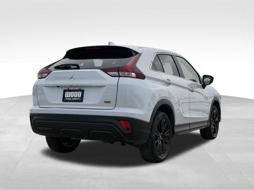 2024 Mitsubishi Eclipse Cross LE