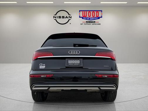 2023 Audi Q5 40 Premium