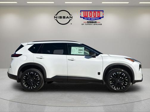 Everest White P 2026 Nissan Rogue Dark Armor