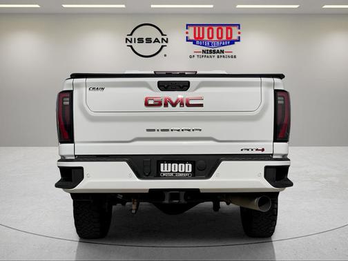 2024 GMC Sierra 2500 AT4