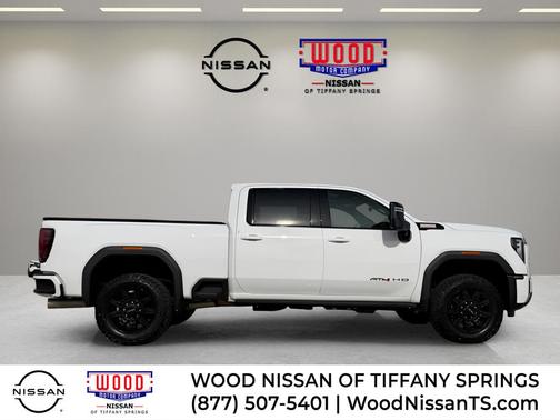 2024 GMC Sierra 2500 AT4