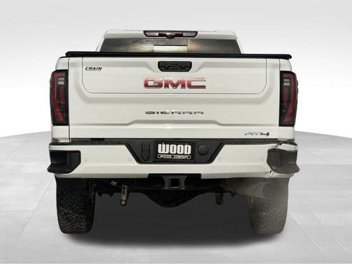 2024 GMC Sierra 2500 AT4