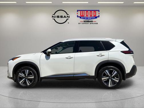 White 2023 Nissan Rogue SL
