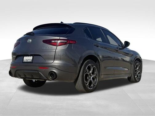 2023 Alfa Romeo Stelvio Veloce