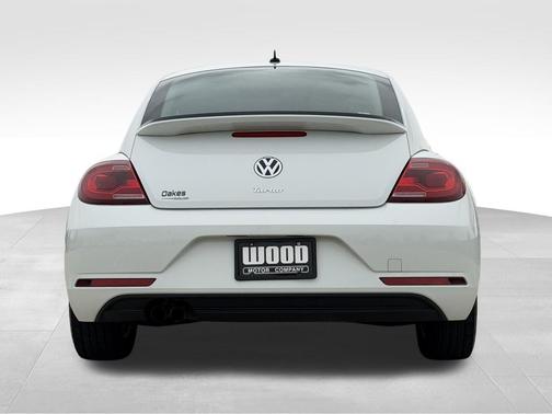 2019 Volkswagen Beetle 2.0T S