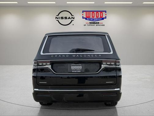 2022 Jeep Grand Wagoneer Series III