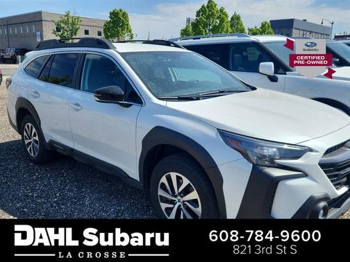 Crystal White Pearl 2025 Subaru Outback Premium