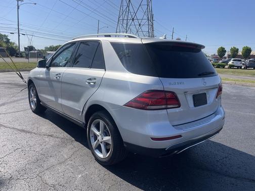SILVER 2016 Mercedes-Benz GLE-Class GLE 350