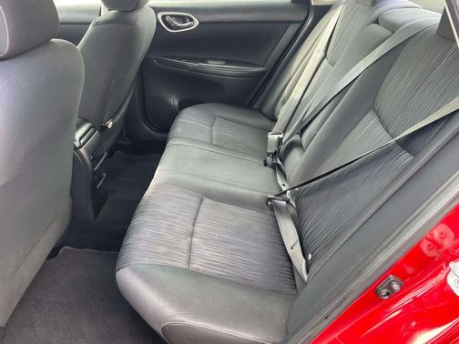 2016 Nissan Sentra SV