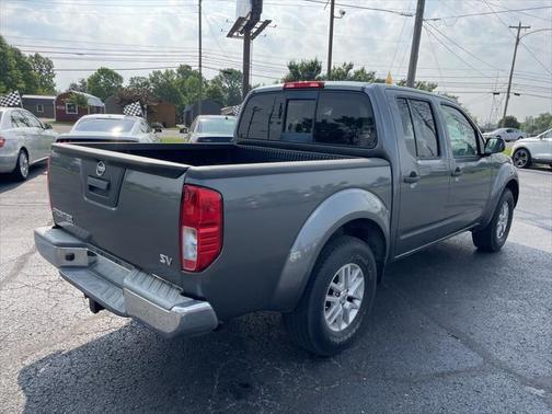 2016 Nissan Frontier SV