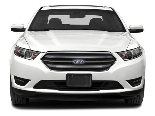 Ingot Silver Metallic 2017 Ford Taurus SEL