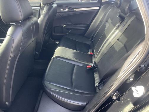 2018 Honda Civic EX-L