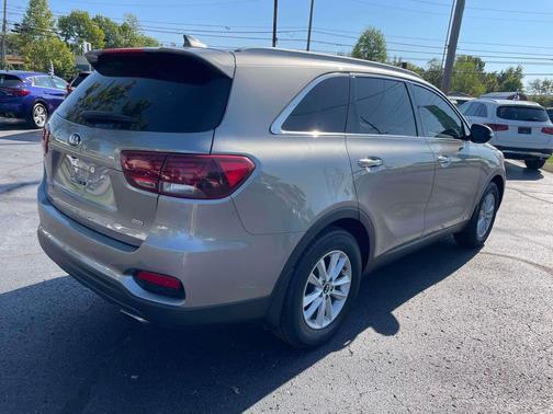 2019 Kia Sorento LX