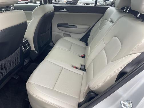 2020 Kia Sportage S