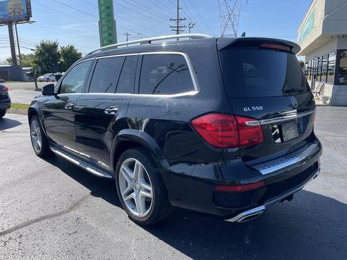 2016 Mercedes-Benz GL-Class GL550 4MATIC