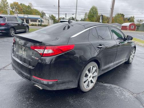 2011 Kia Optima SX