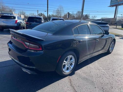 2019 Dodge Charger SXT