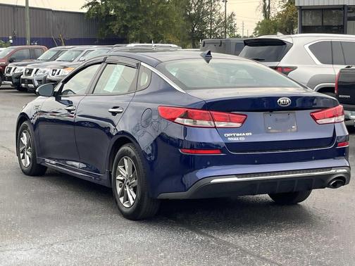 2019 Kia Optima LX