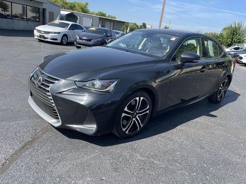 2018 Lexus IS 300 Base