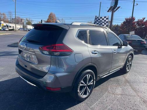 2018 Nissan Rogue SL