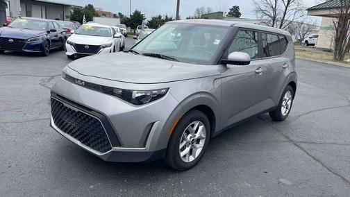 2024 Kia Soul LX