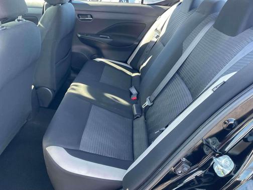 2021 Nissan Versa 1.6 SV