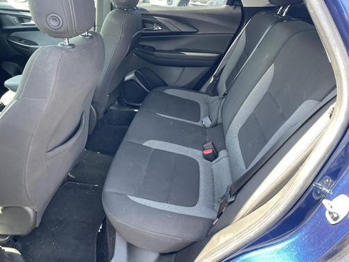 Blue Glow Metallic 2023 Chevrolet Trailblazer LT