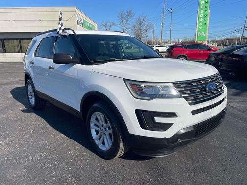 2017 Ford Explorer Base