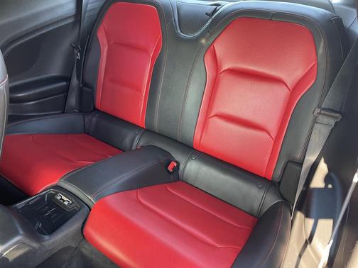 2018 Chevrolet Camaro 2LT