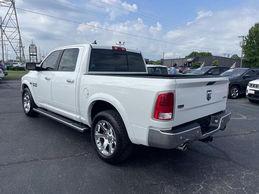 2017 RAM 1500 Laramie