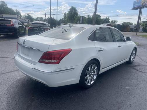 2013 Hyundai Equus Signature