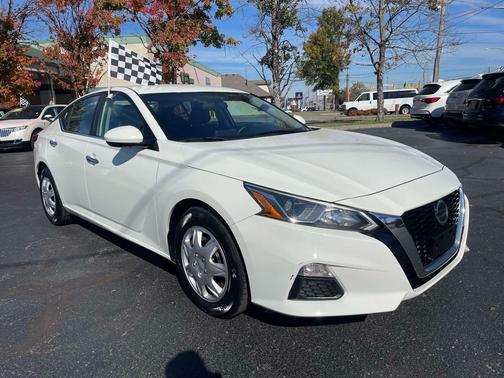 2020 Nissan Altima S FWD