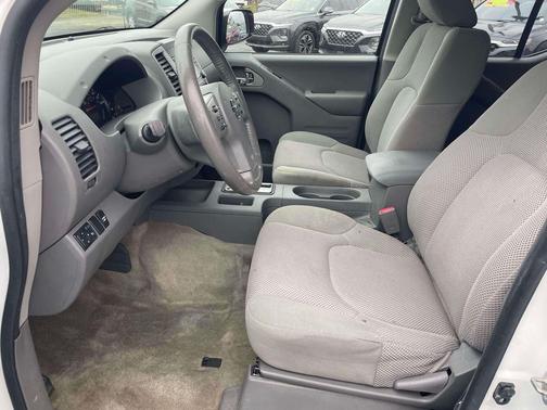 2018 Nissan Frontier SV