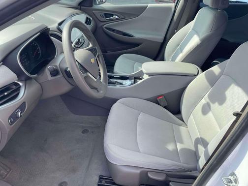 2022 Chevrolet Malibu 1LS