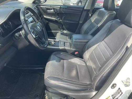 2017 Toyota Camry XLE