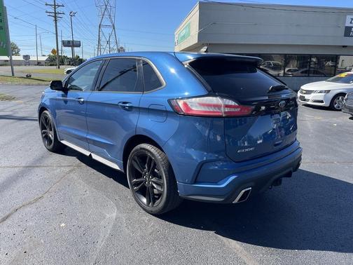2020 Ford Edge ST