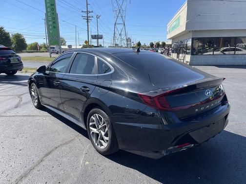 2020 Hyundai SONATA SEL