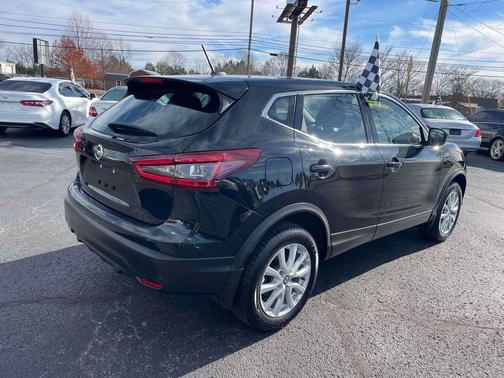 2020 Nissan Rogue Sport S