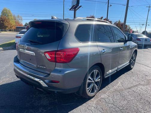 2019 Nissan Pathfinder Platinum