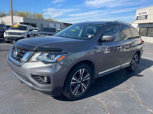 2019 Nissan Pathfinder Platinum