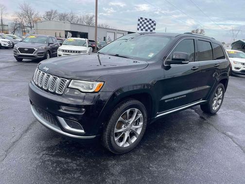 2019 Jeep Grand Cherokee Summit