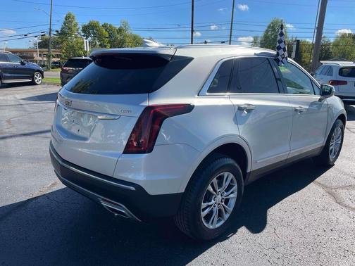 2020 Cadillac XT5 Premium Luxury