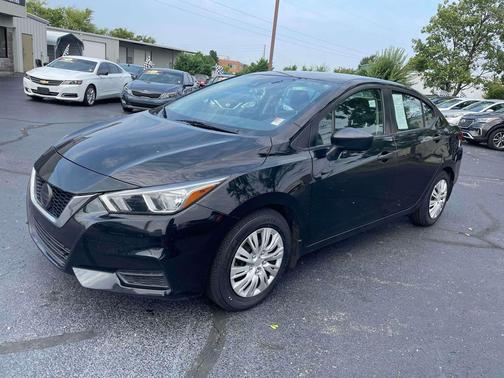 2020 Nissan Versa 1.6 S