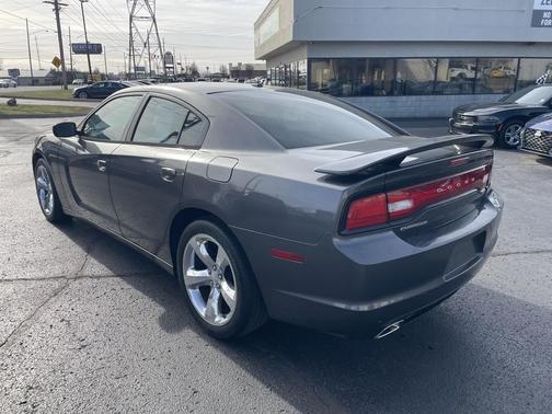 2013 Dodge Charger SXT