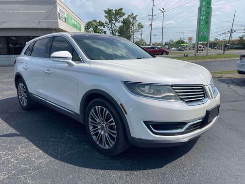 White Platinum Metallic Tri-Coat 2016 Lincoln MKX Reserve