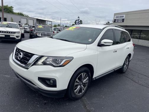 2020 Nissan Pathfinder SV FWD