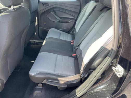 2019 Ford Escape S
