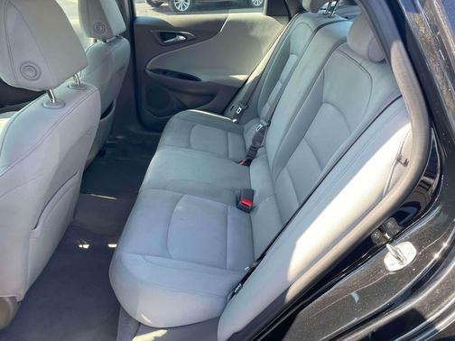 2019 Chevrolet Malibu 1LS