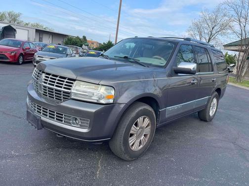 2010 Lincoln Navigator Base